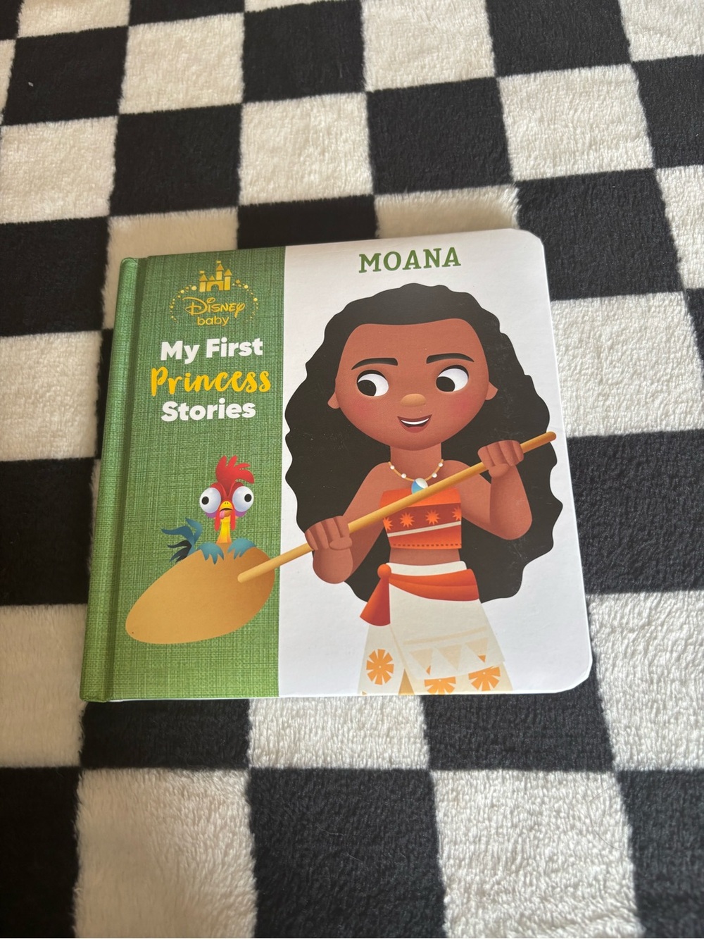 Mini Disney Moana book